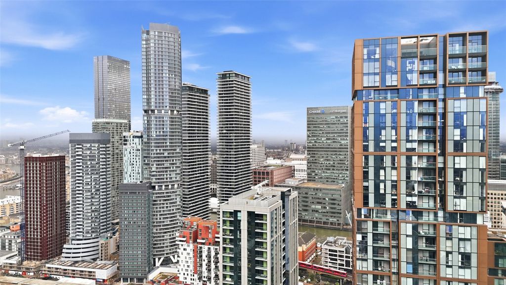 Property photo 1 of 19 Picture No. 08