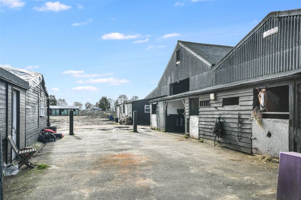 Property photo 2 of 22 Stables