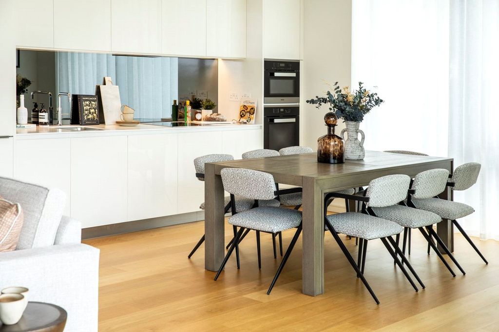 Property photo 3 of 26 Reception/Kitchen
