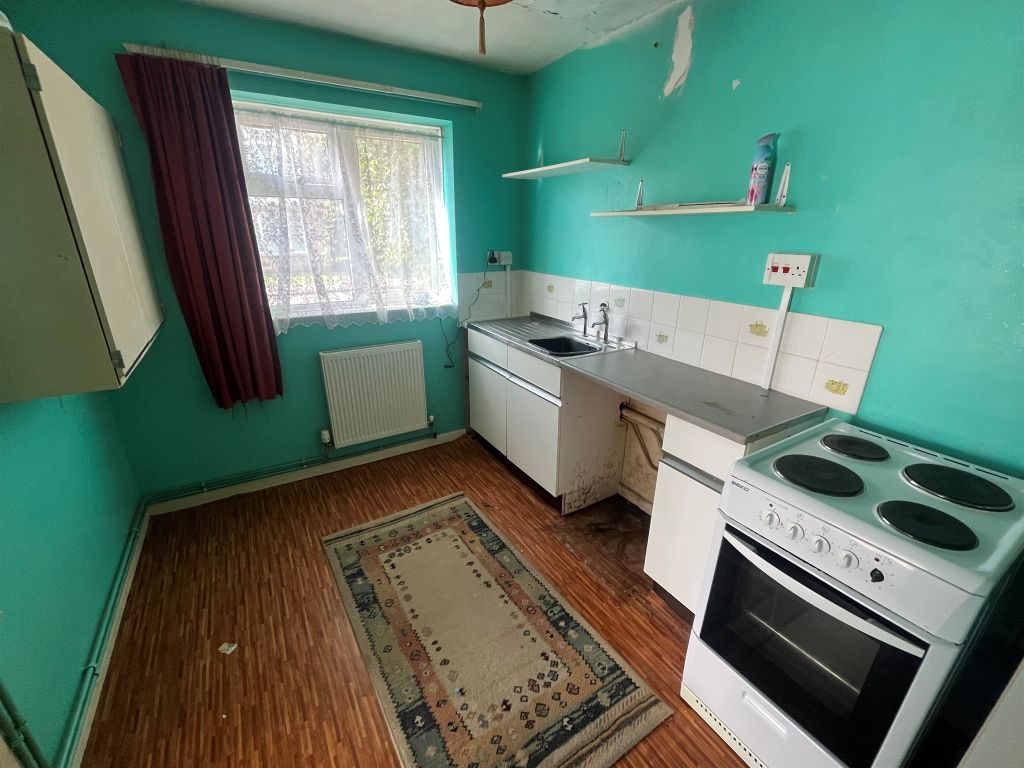 Property photo 2 of 5