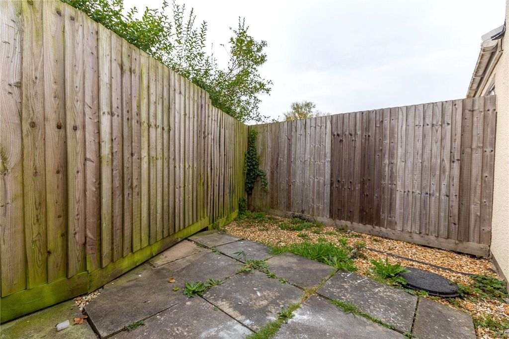 Property photo 2 of 10 Picture No. 09