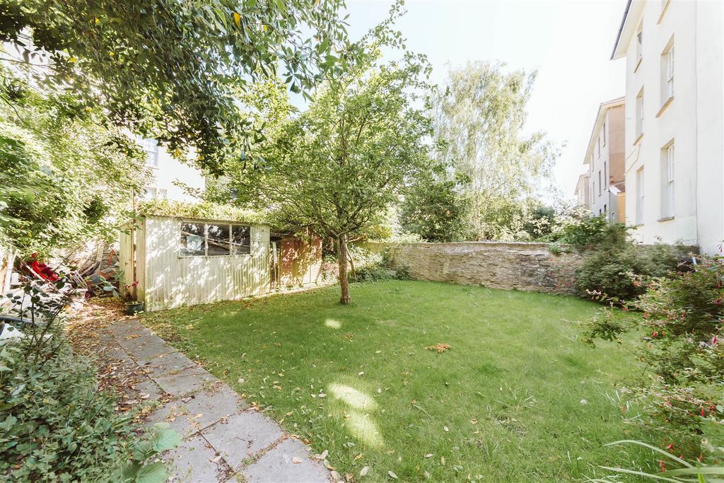 Property photo 2 of 36 Ks2B6471.Jpg