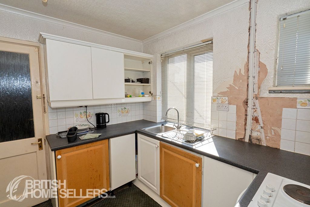 Property photo 3 of 20 Picture No. 22
