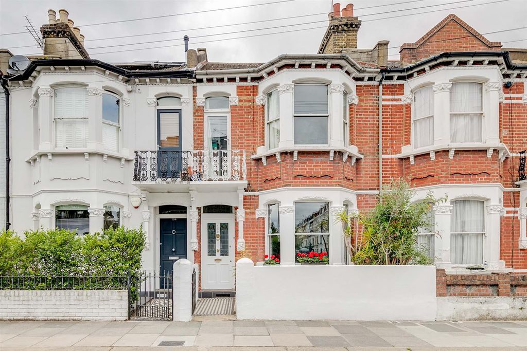 Property photo 2 of 14