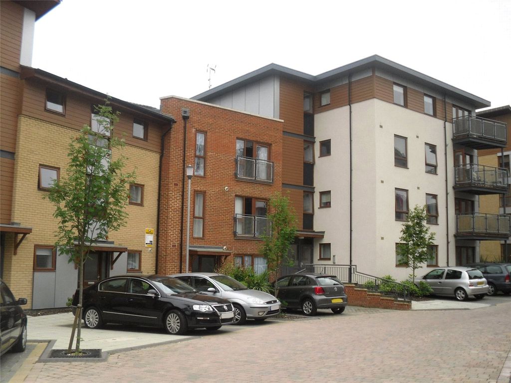 Property photo 1 of 9 Picture No. 13