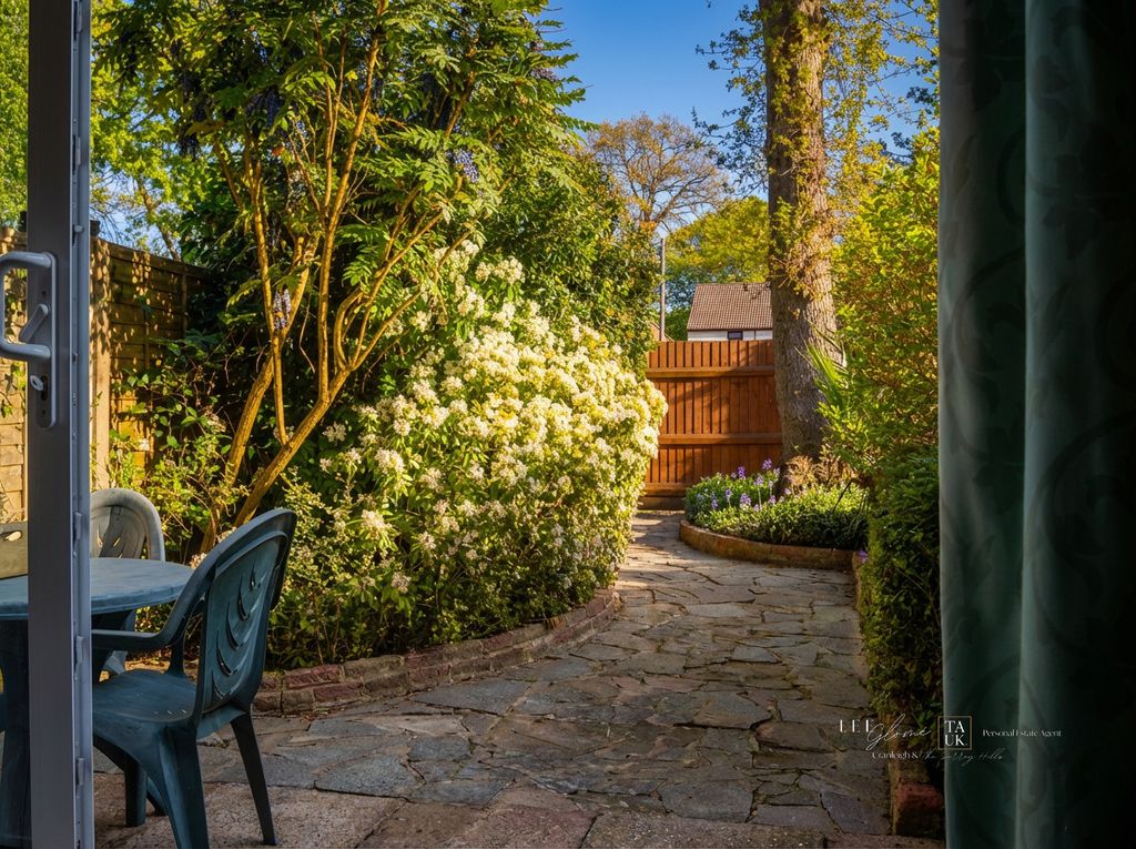 Property photo 3 of 16