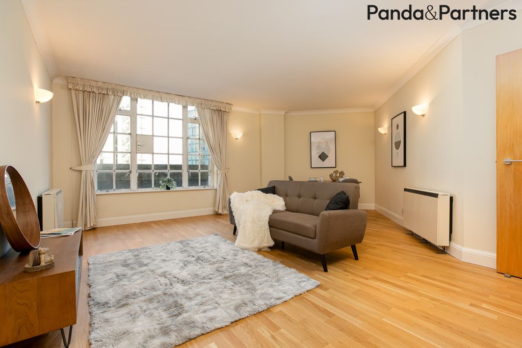 Property photo 1 of 14 Photo