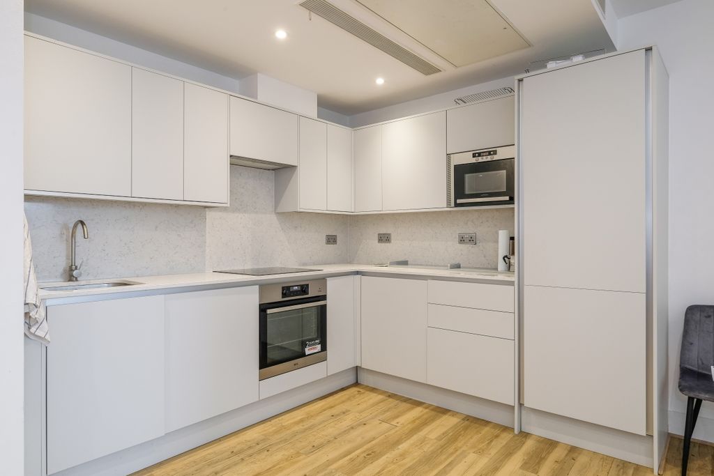 Property photo 3 of 10 314_Peninsula_Apa...