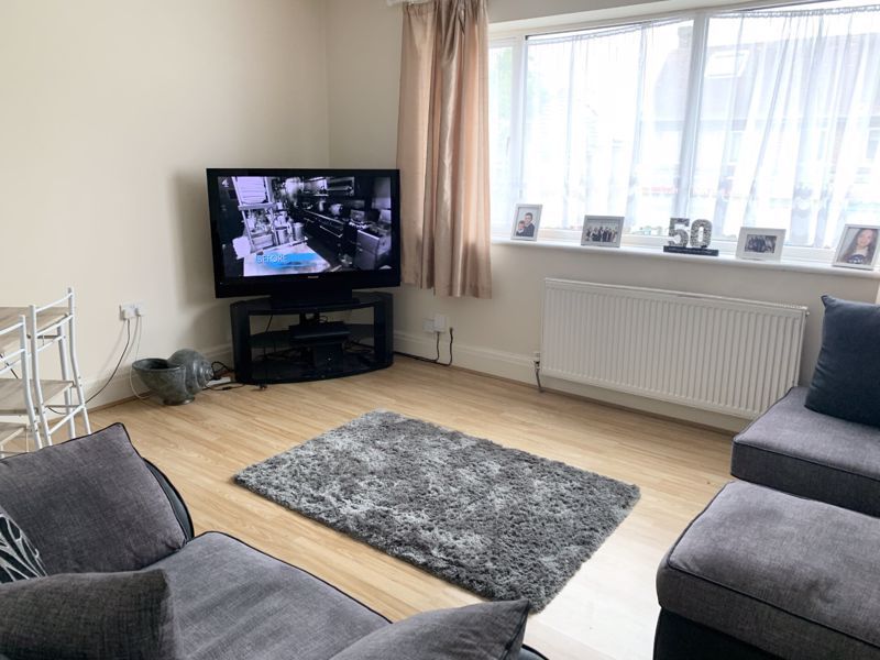 Property photo 2 of 8 Photo 6