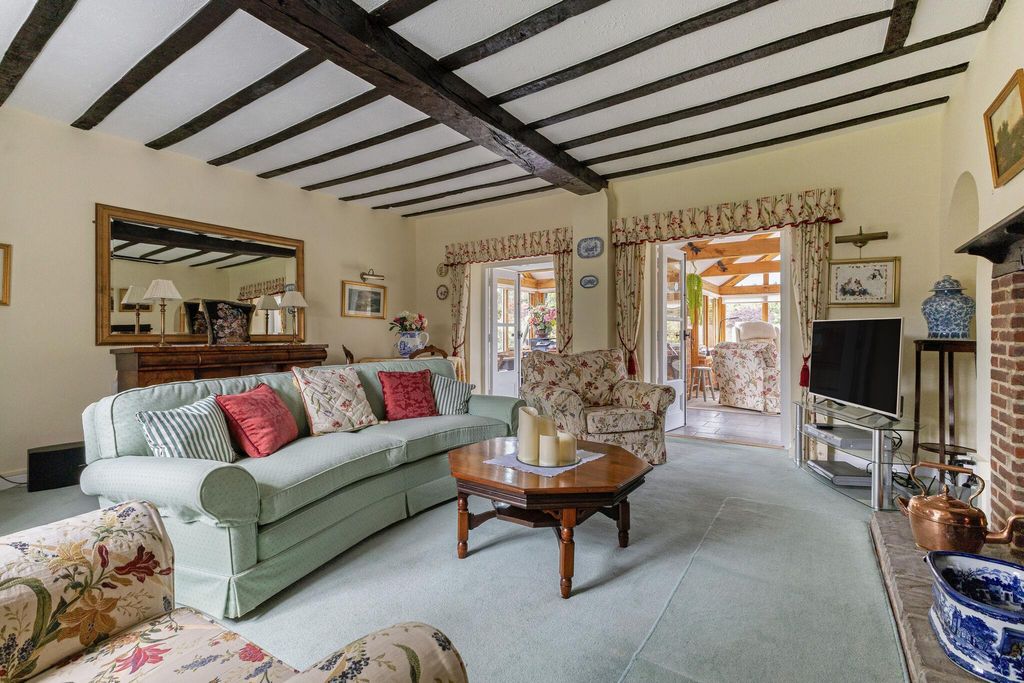 Property photo 2 of 15 Image