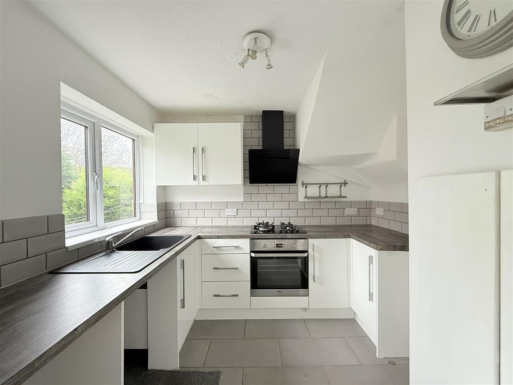 Property photo 2 of 12 Img_9192.Jpeg