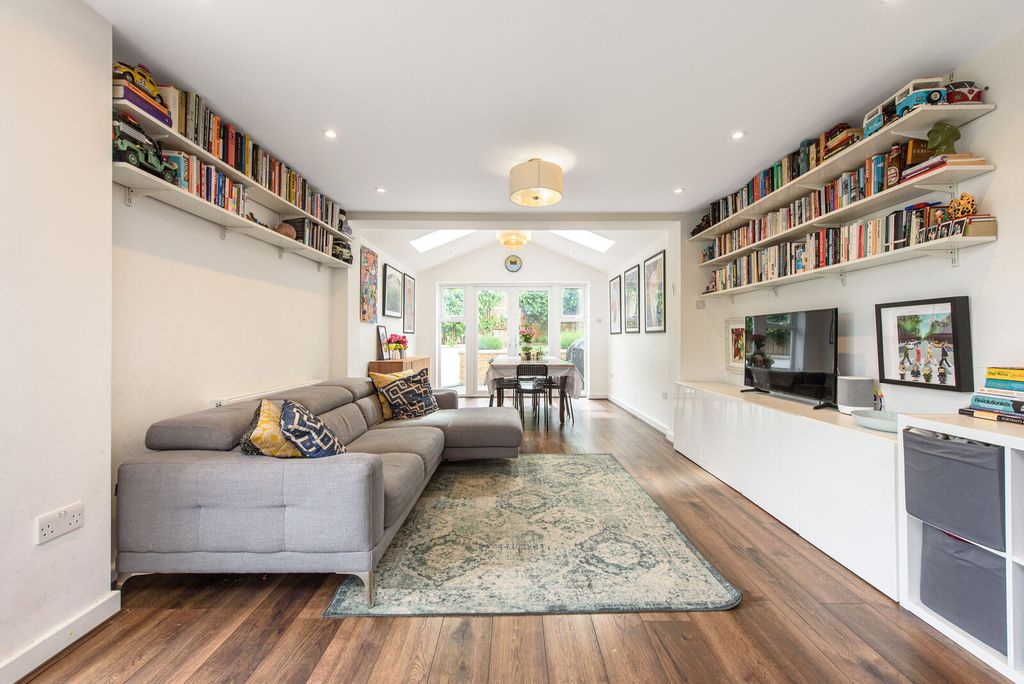 Property photo 1 of 13