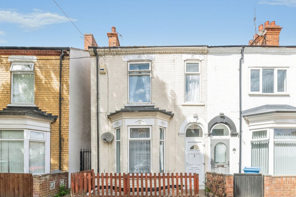 Property photo 1 of 11