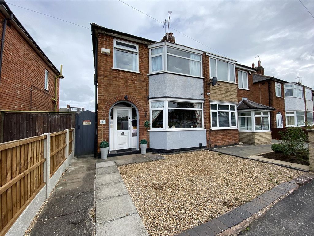 Property photo 1 of 12 Front