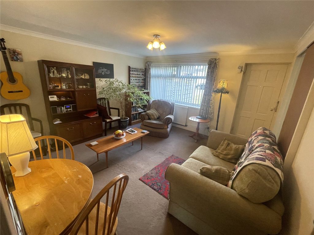 Property photo 3 of 16 Picture No. 05