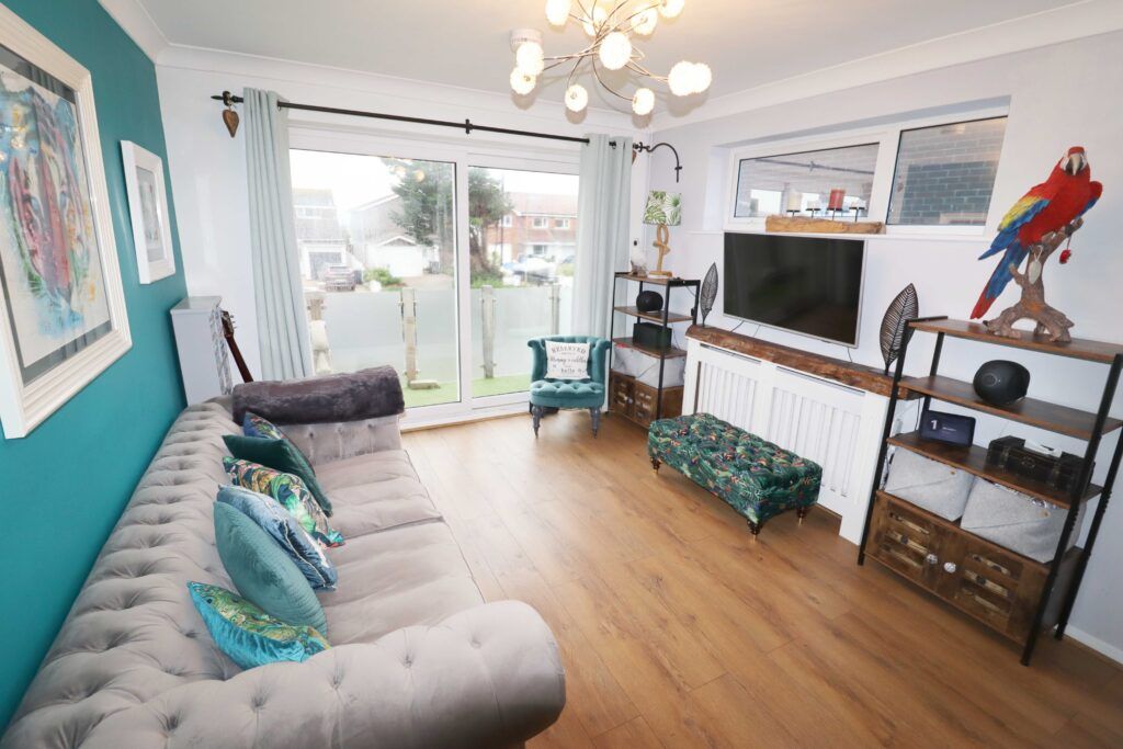 Property photo 3 of 15