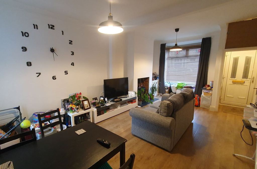 Property photo 2 of 13