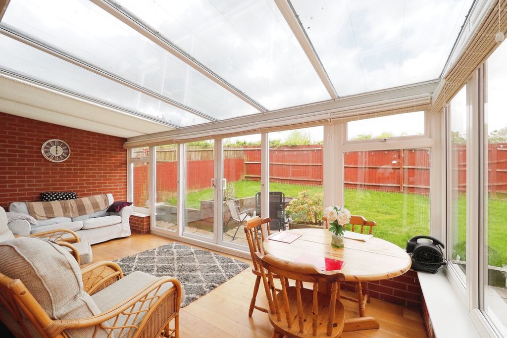 Property photo 2 of 15