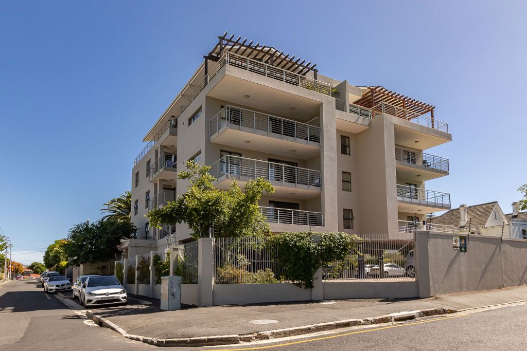 Property photo 1 of 20 Kw1724690