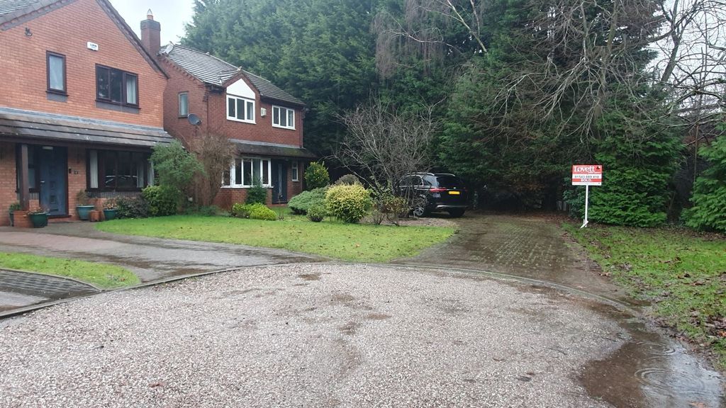 Property photo 3 of 43