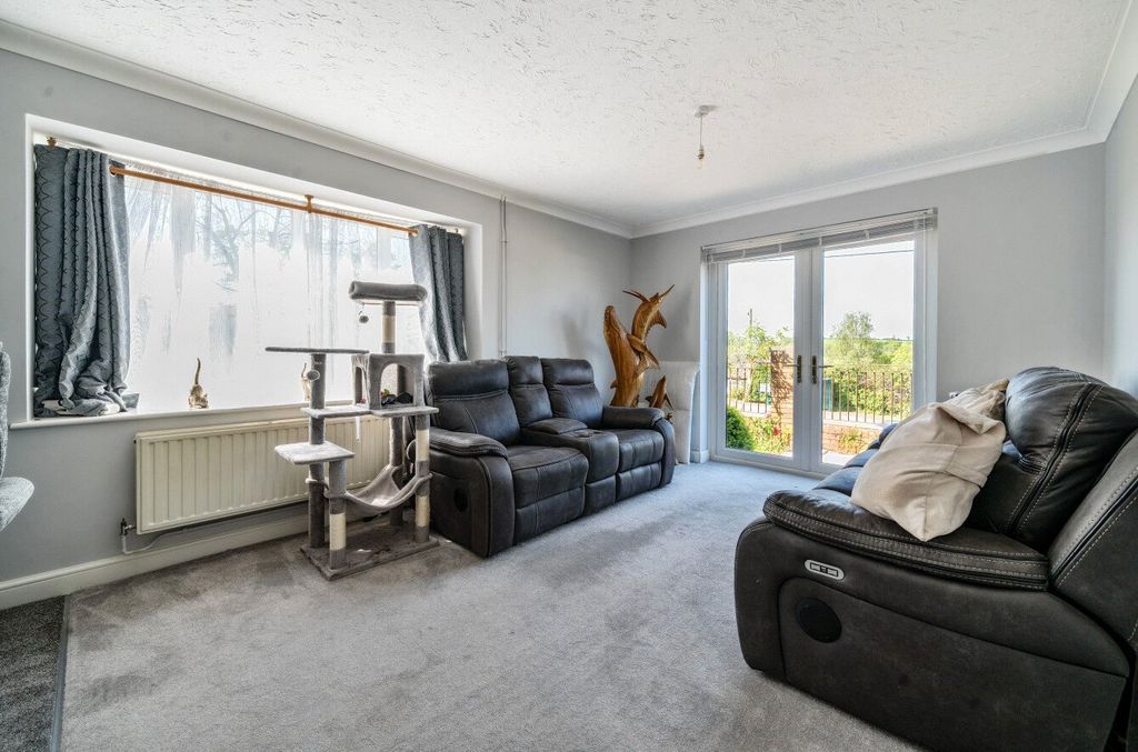 Property photo 3 of 12 Living Room