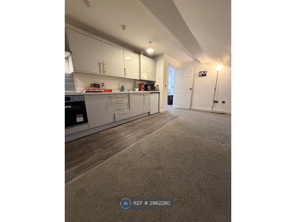 Property photo 1 of 7 Kitchen Diner