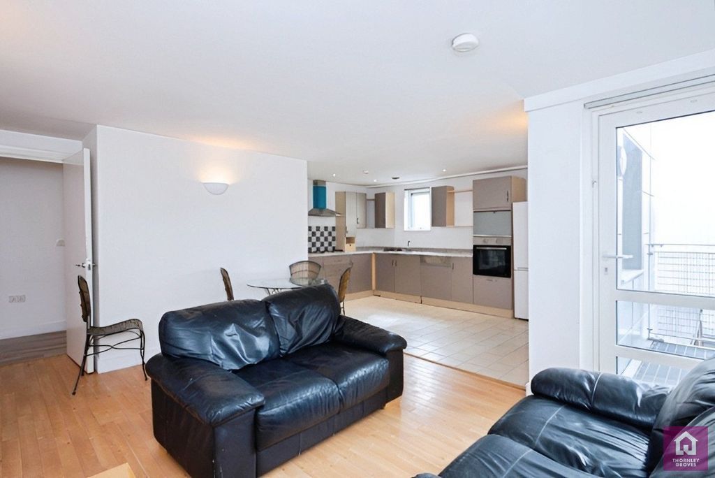 Property photo 2 of 10 Picture No. 06