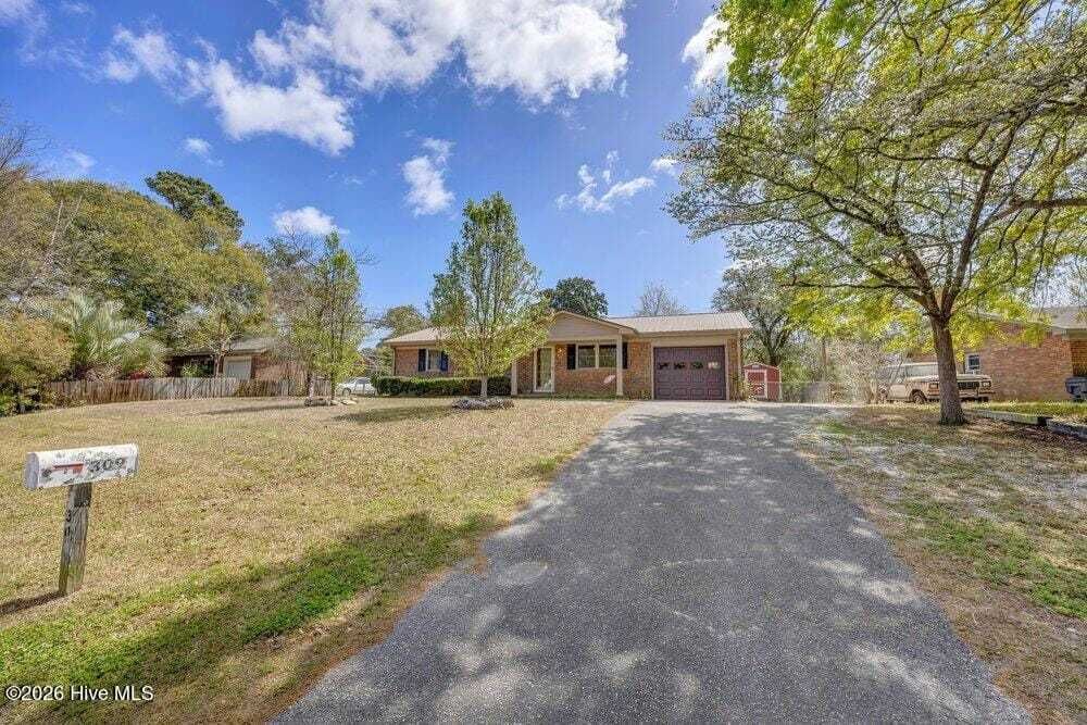 Property photo 1 of 25