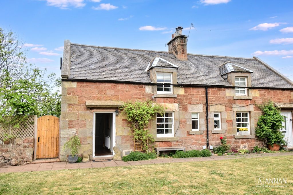Property photo 1 of 22