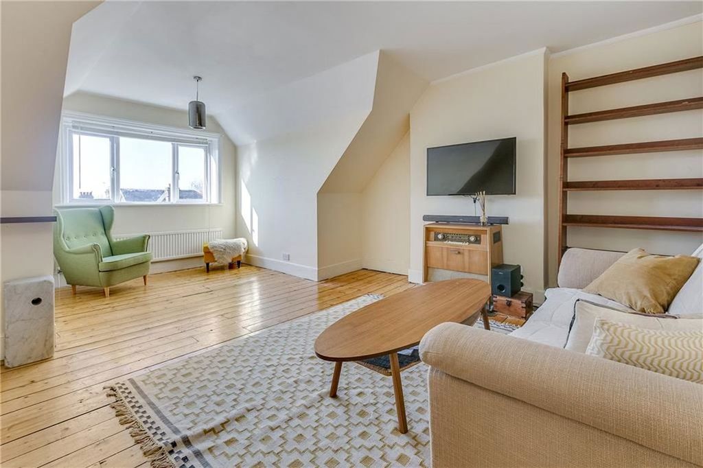 Property photo 2 of 6