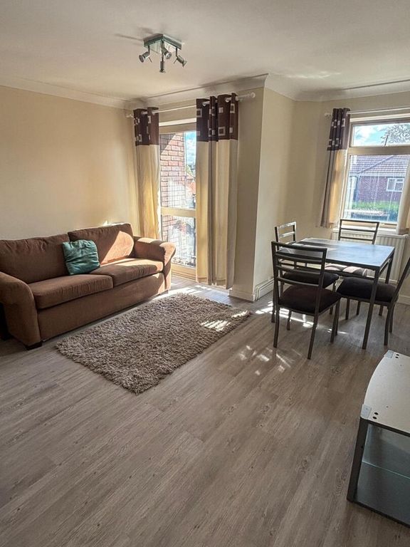 Property photo 3 of 10 Reception Room