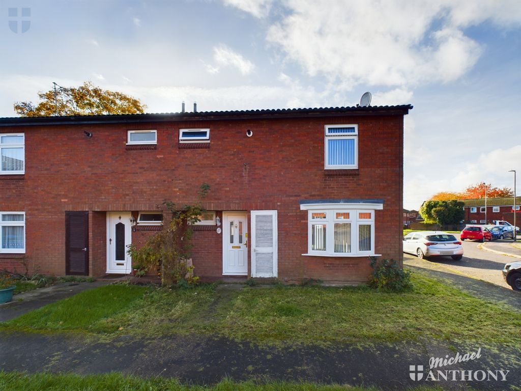 Property photo 1 of 12 Cam03218G0-Pr0014-Still003