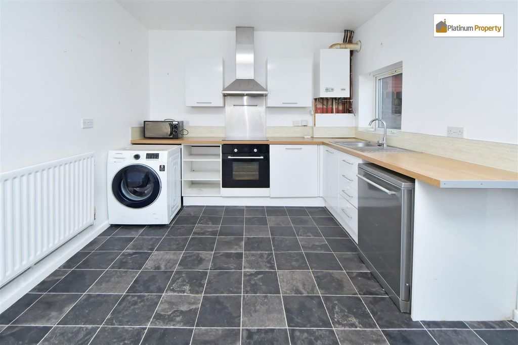 Property photo 2 of 12 Rah_6689.Jpg