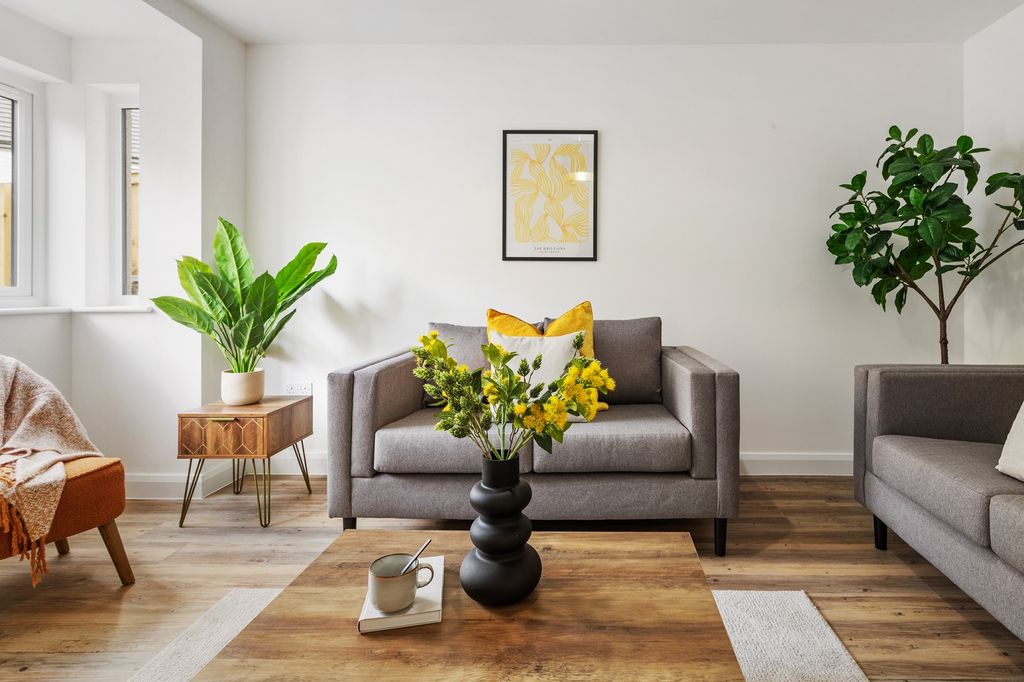 Property photo 2 of 17 Not Specified