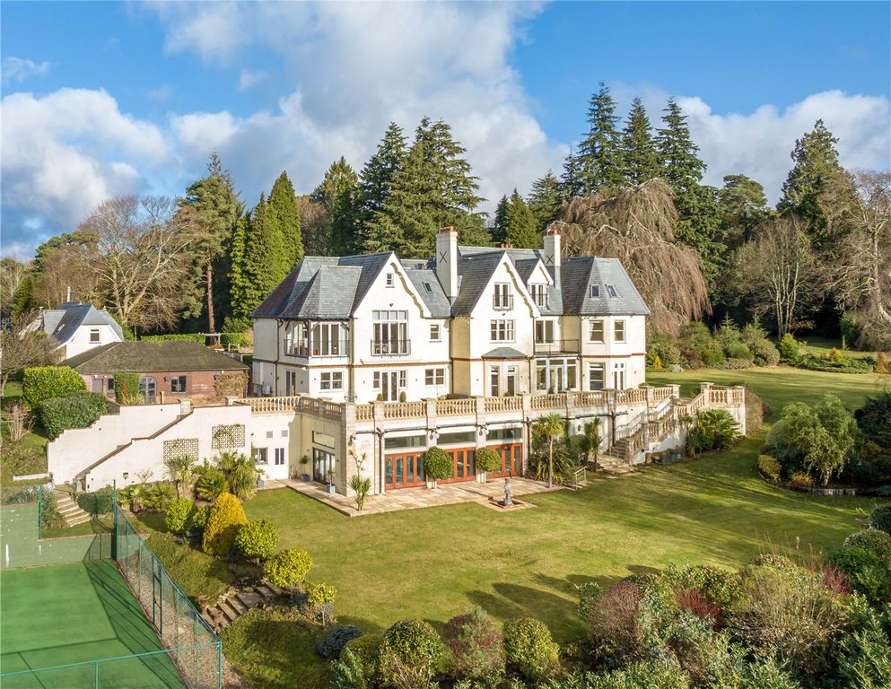 Property photo 1 of 26 Marley House