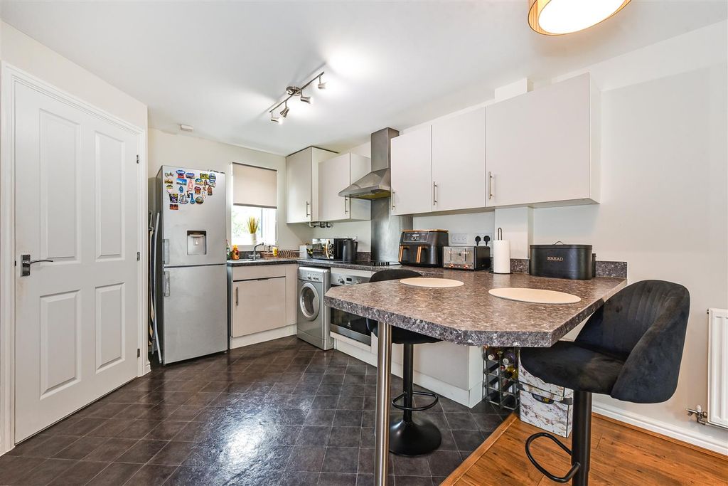 Property photo 3 of 16 Sketch_Ph7_5442304.Jpg