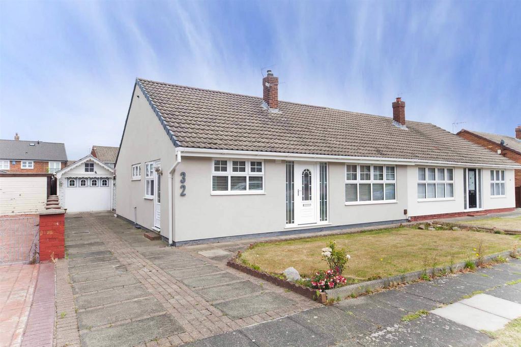 Property photo 1 of 20