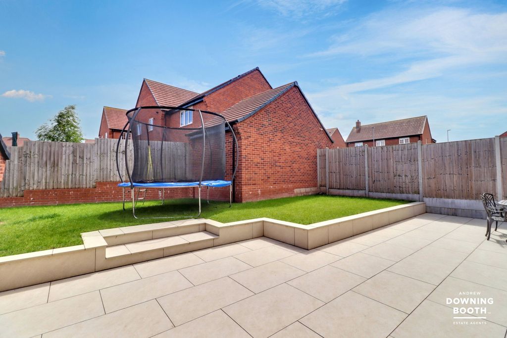 Additional image 30 of 4 bed detached house for saleThompson Way, Lichfield WS13