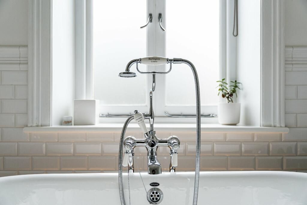 Property photo 2 of 2