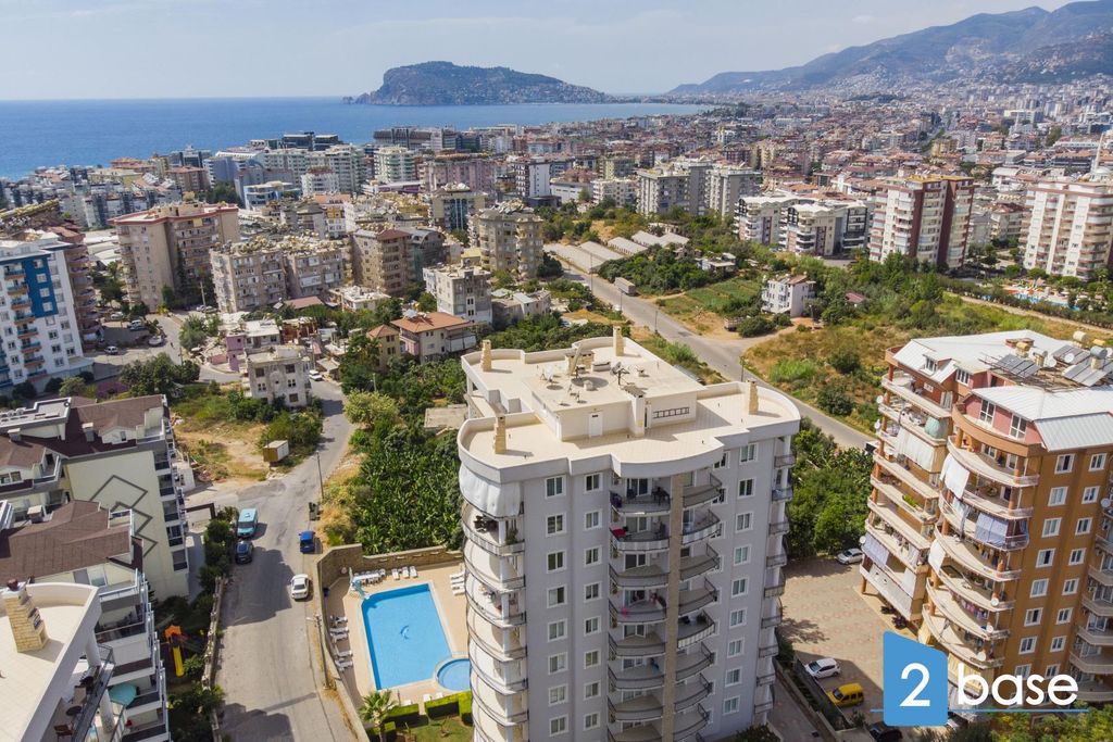 Property photo 1 of 31