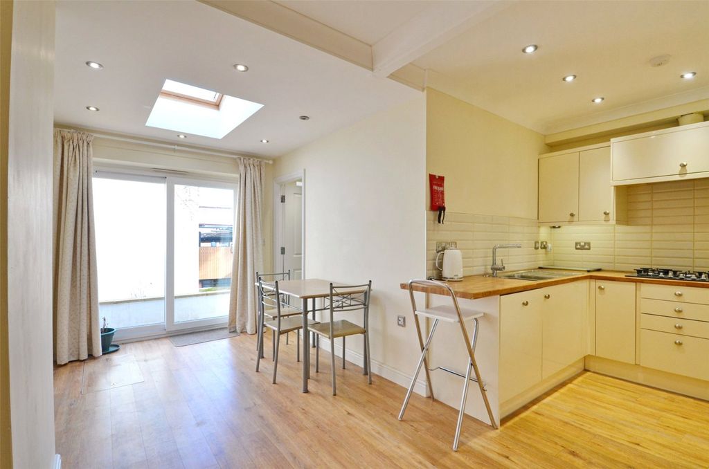 Property photo 2 of 13 Picture No. 07