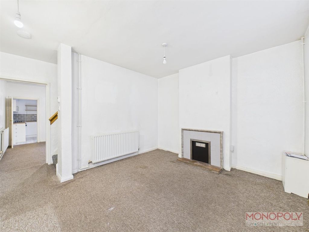 Property photo 2 of 9 Cam04439G0-Pr0191-Still001.Jpg