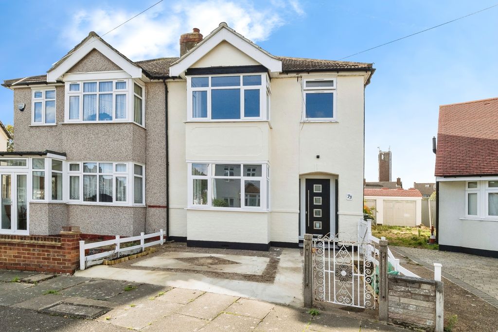 Property photo 1 of 17 Photo