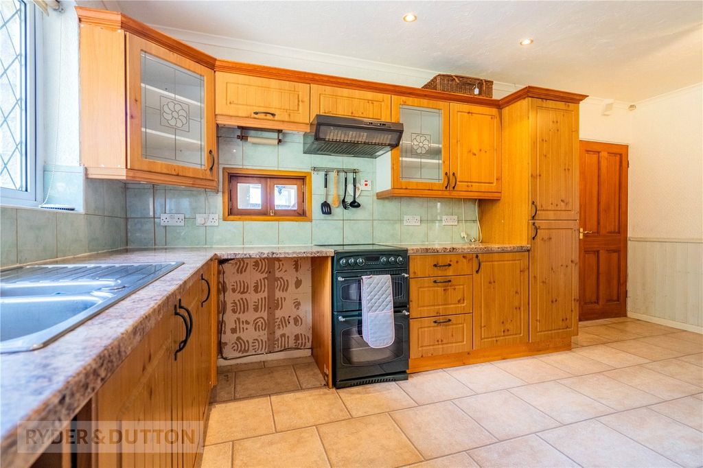 Property photo 3 of 19 Picture No. 04