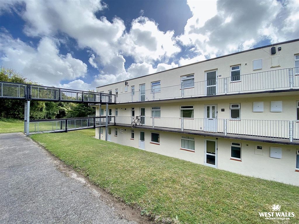 Additional image 19 of 2 bed flat for saleDevon Court, Freshwater East, Pembroke SA71
