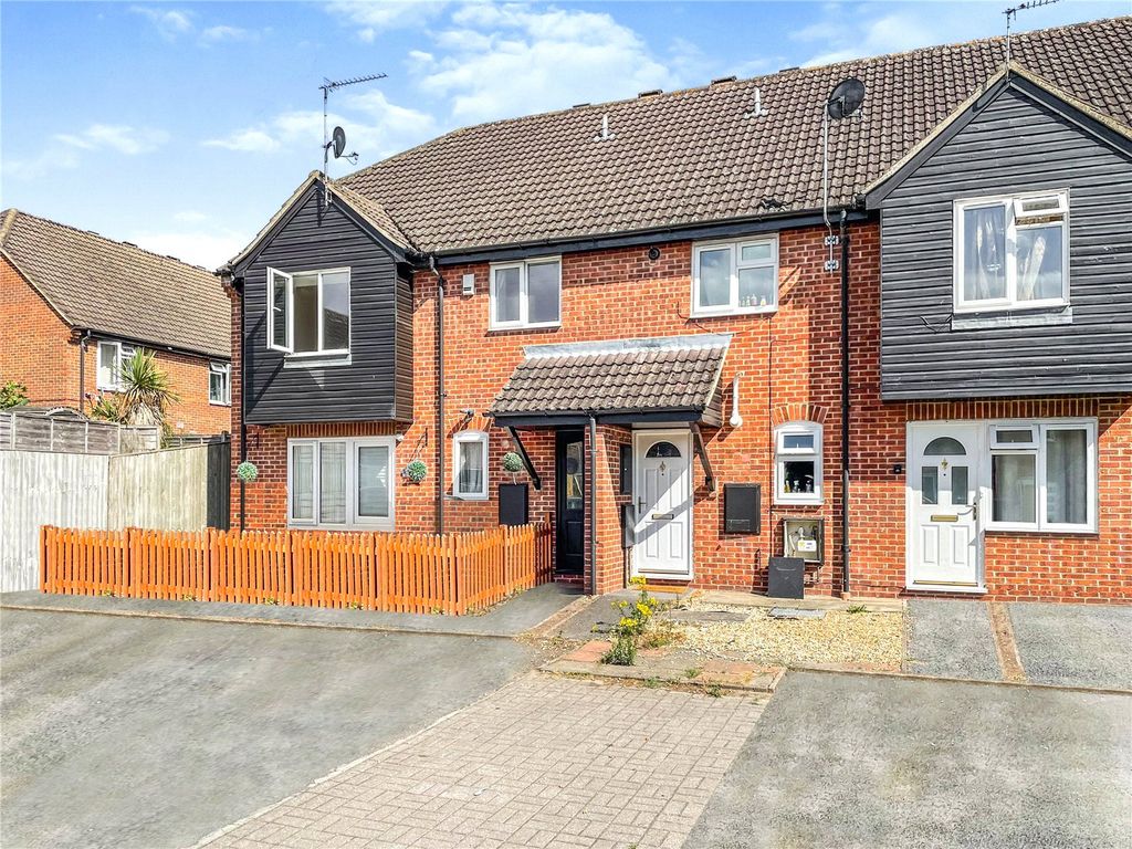 Property photo 1 of 8 Front