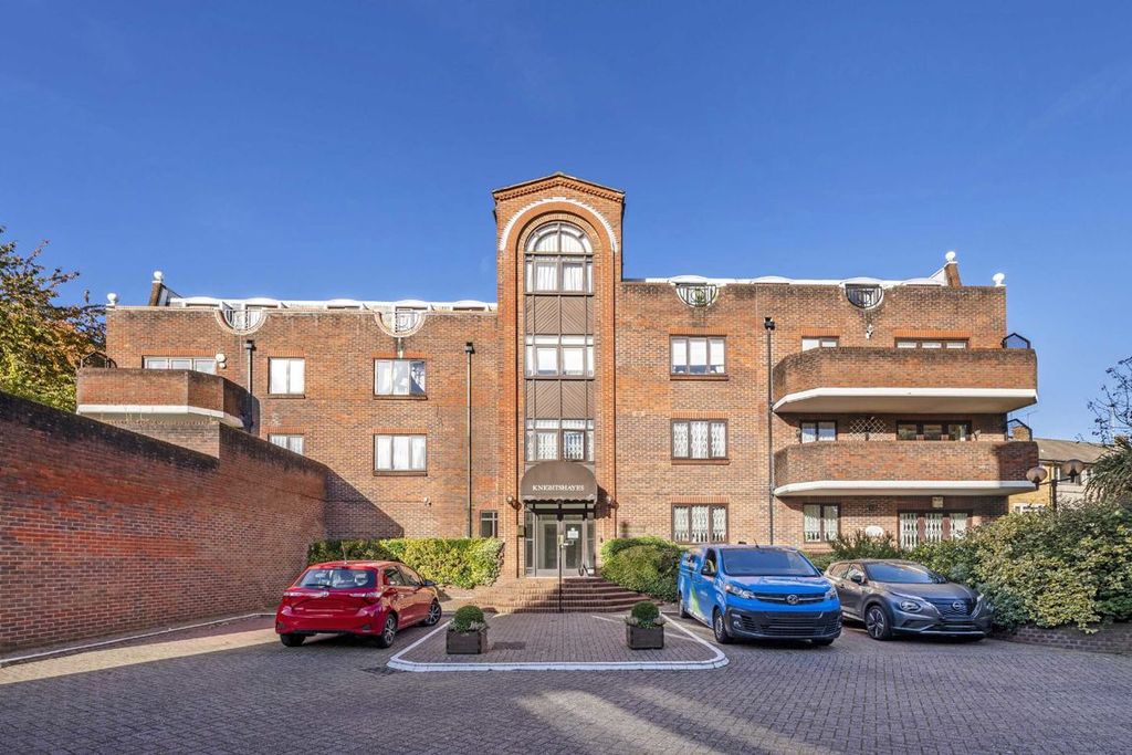 Property photo 1 of 5