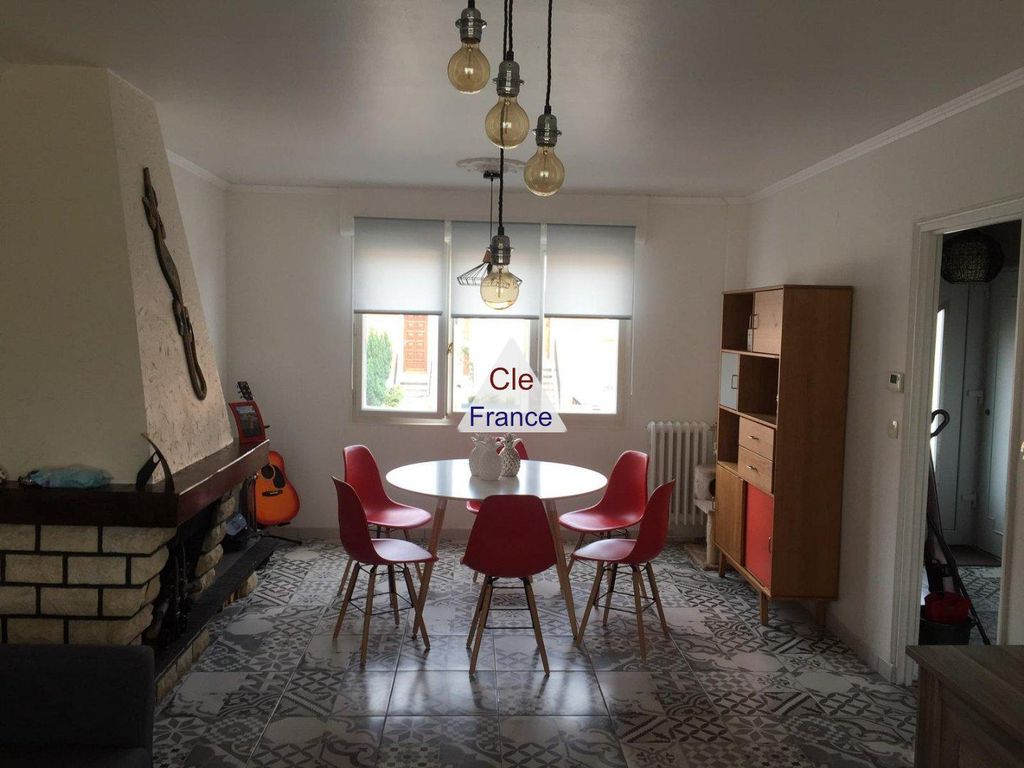 Property photo 1 of 5