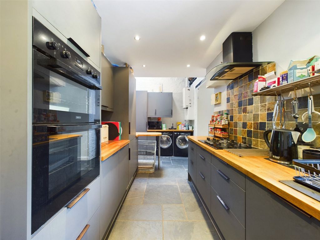 Property photo 3 of 39 Picture No. 41