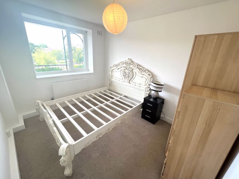 Property photo 3 of 9 Photo 1